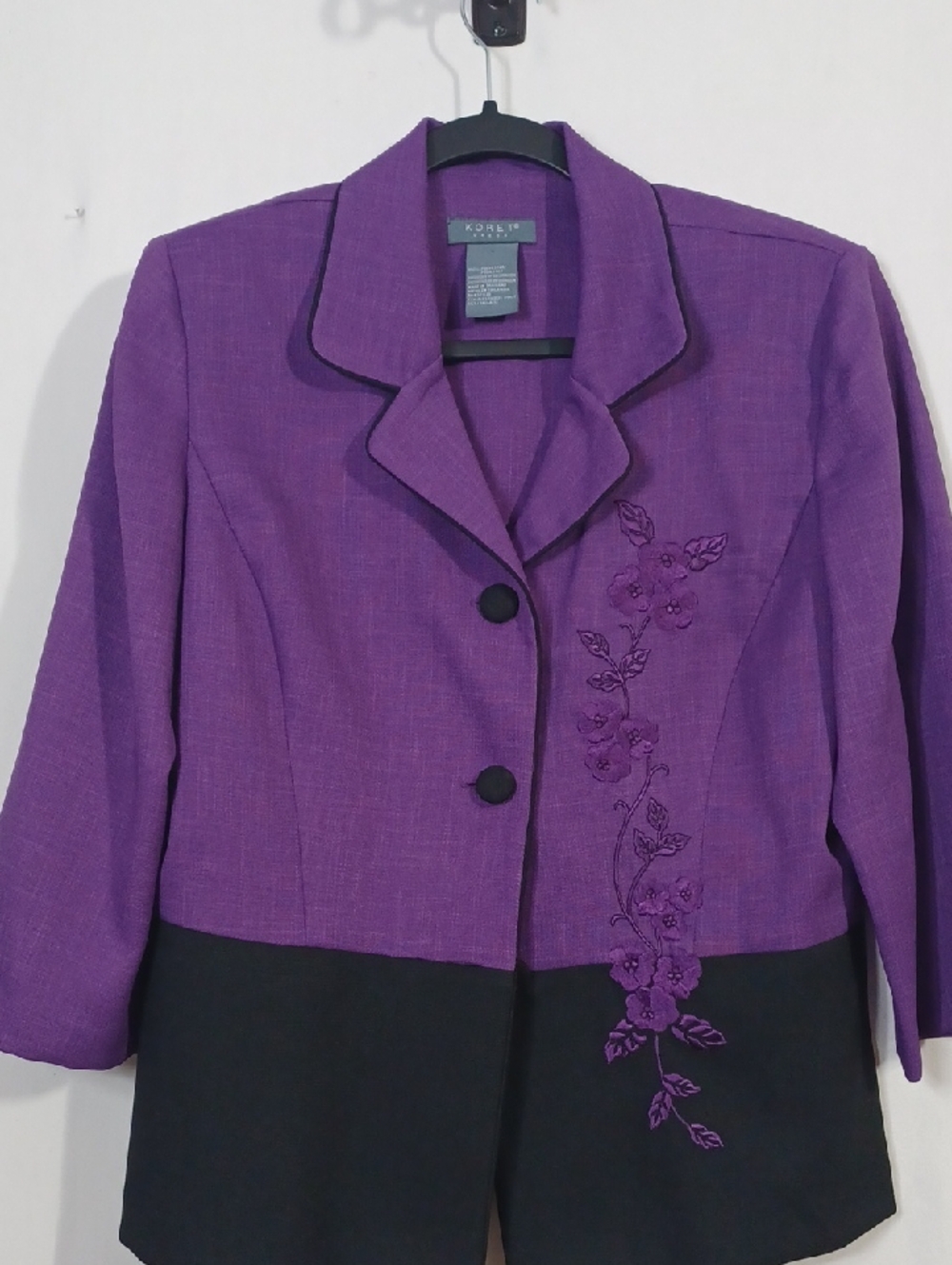 Koret Purple and Black Embroidered Two-Tone Blazer Jacket